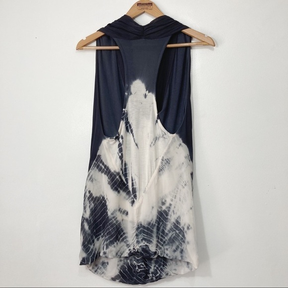 Young, Fabulous & Broke Tie Dye Cowl Neck Racerback Sleeveless Top Size S - Picture 6 of 16